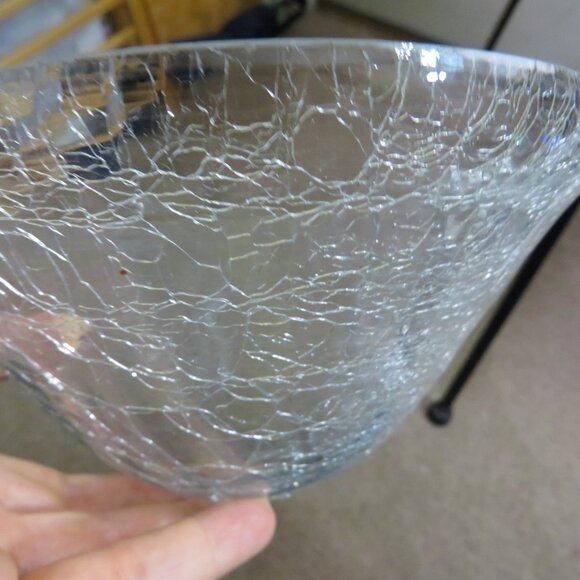 Crackle Glass & Brass Stand w Roses & Leaves Embossed Triangle Centerpiece - Picture 9 of 17